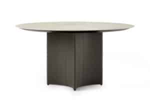 Runder Tisch mit heller, gemusterter Platte und dunklem, zylindrischem Sockel – modernes Design mit klaren Linien und kontrastierenden Materialien für stilvolle Wohn- oder Arbeitsbereiche.